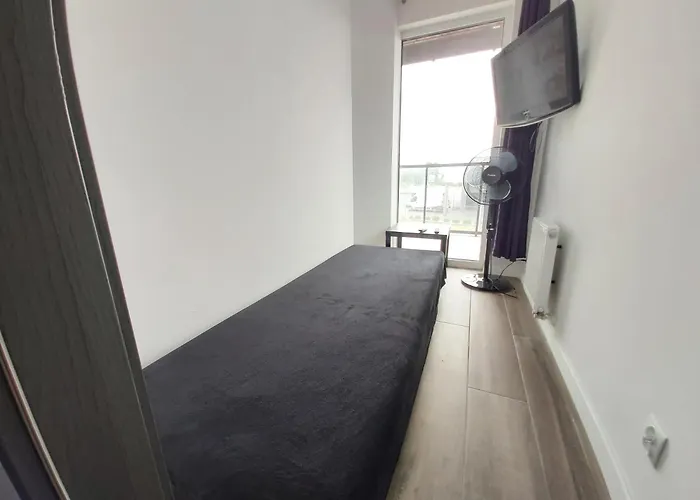 1140 Wloscianska 5 - Tanie W Apartamencie - Samodzielne Zameldowanie - Self Check In Апартаменты