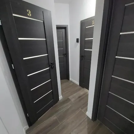 1140 Wloscianska 5 - Tanie W Apartamencie - Samodzielne Zameldowanie - Self Check In Daire *