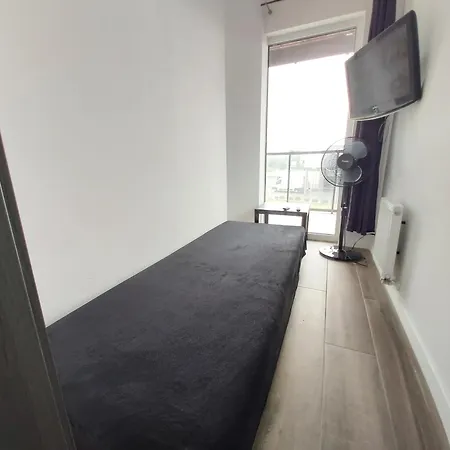 1140 Wloscianska 5 - Tanie W Apartamencie - Samodzielne Zameldowanie - Self Check In 公寓