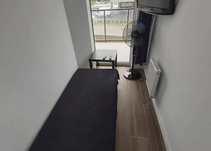 Apartment 1140 Wloscianska 5 - Tanie W Apartamencie - Samodzielne Zameldowanie - Self Check In *